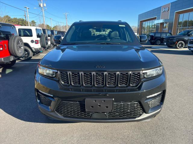 new 2025 Jeep Grand Cherokee car, priced at $51,535