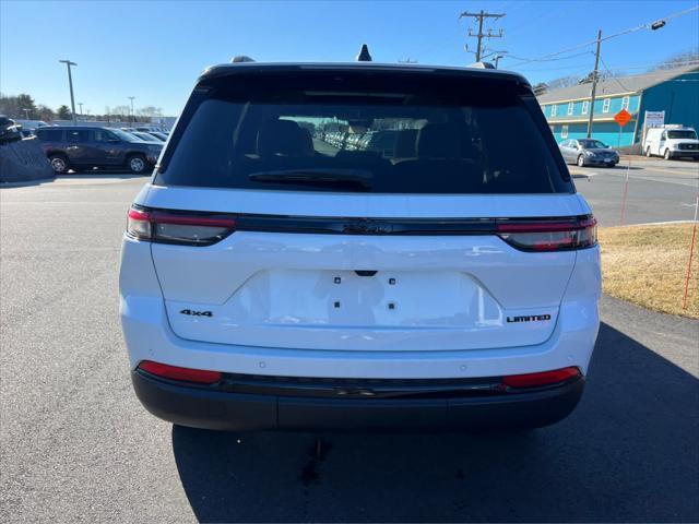 new 2025 Jeep Grand Cherokee car, priced at $51,940