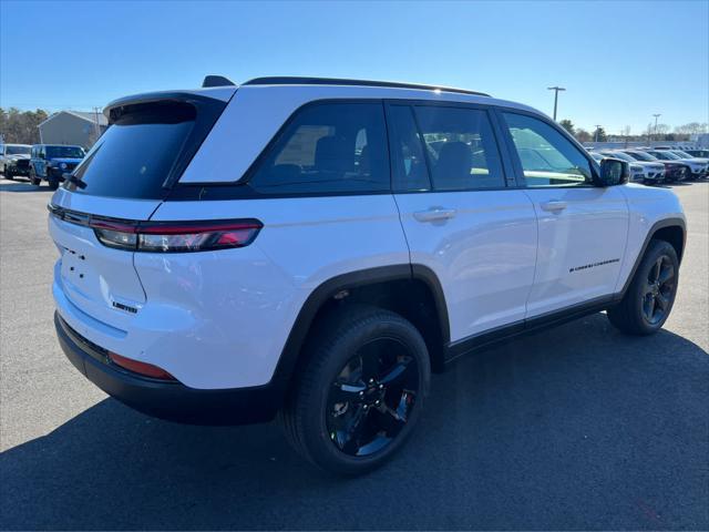 new 2025 Jeep Grand Cherokee car, priced at $51,940