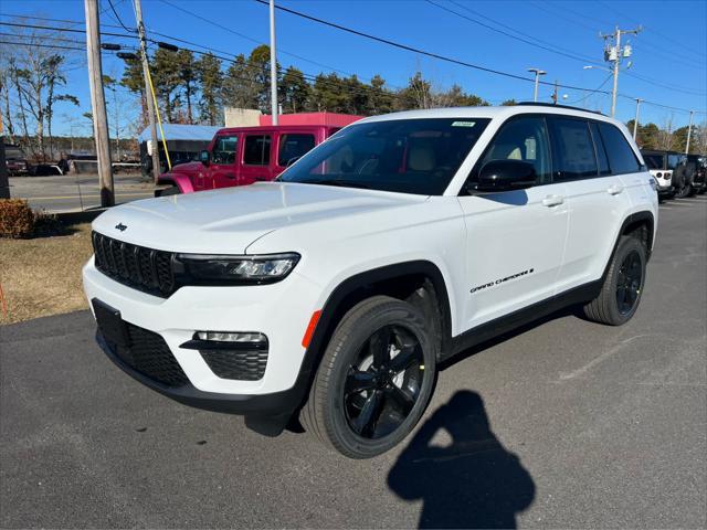 new 2025 Jeep Grand Cherokee car, priced at $51,940