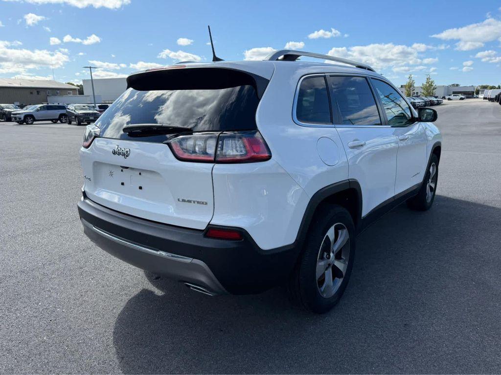 used 2021 Jeep Cherokee car, priced at $22,975