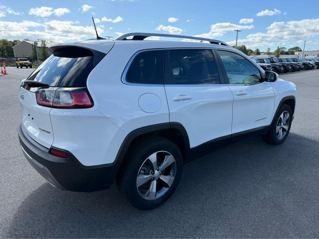used 2021 Jeep Cherokee car, priced at $22,975
