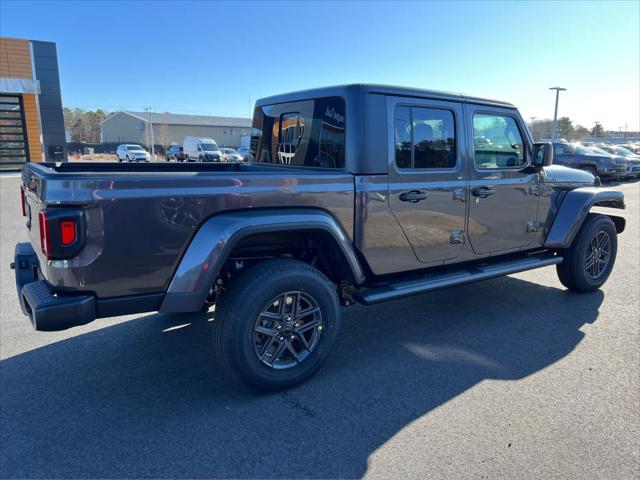 new 2025 Jeep Gladiator car, priced at $48,530