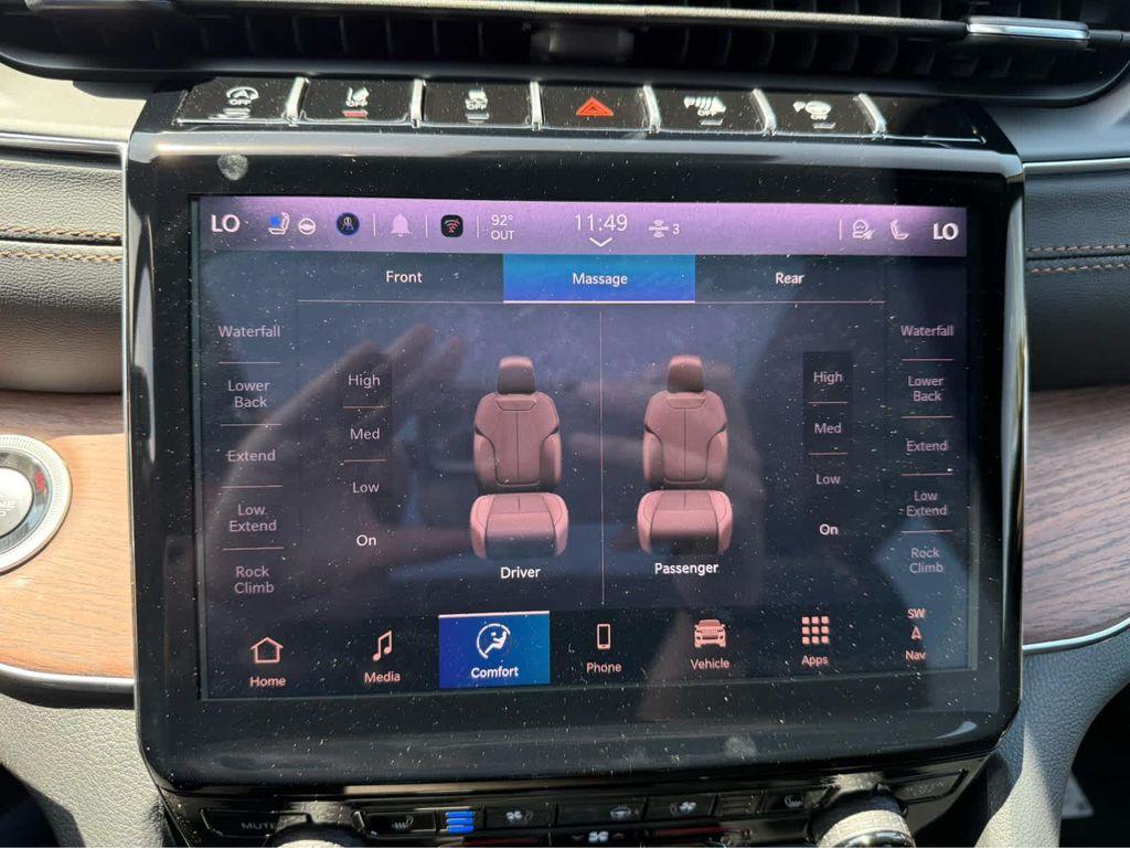 new 2025 Jeep Grand Cherokee L car, priced at $62,975