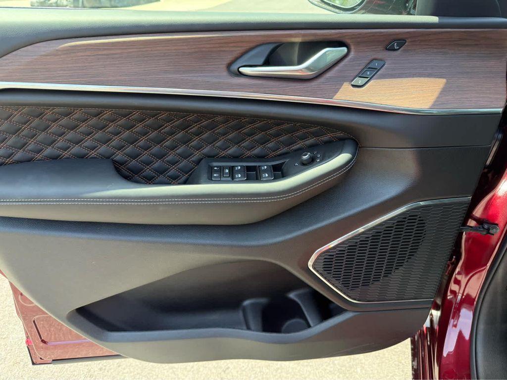 new 2025 Jeep Grand Cherokee L car, priced at $62,975