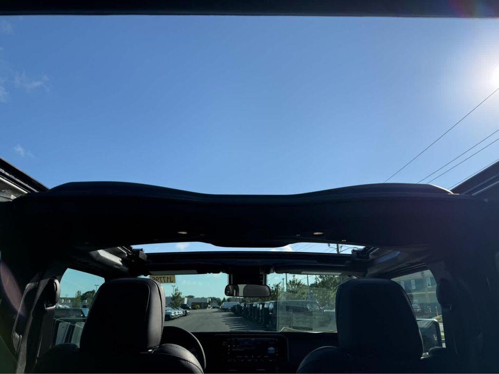 new 2025 Jeep Wrangler car, priced at $53,975