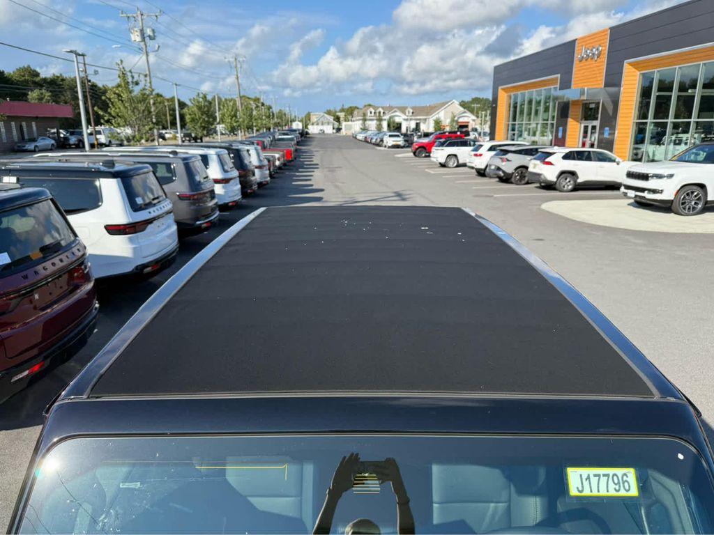 new 2025 Jeep Wrangler car, priced at $53,975