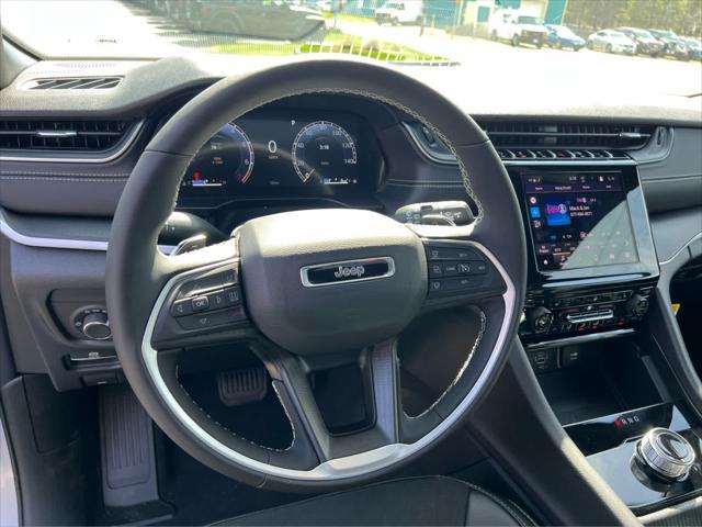 new 2025 Jeep Grand Cherokee car, priced at $46,730