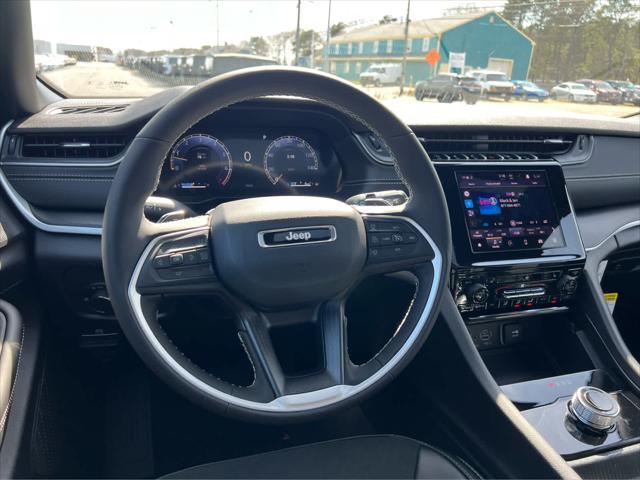 new 2025 Jeep Grand Cherokee car, priced at $46,730
