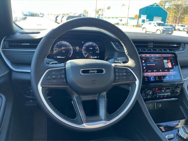 new 2025 Jeep Grand Cherokee L car, priced at $48,003