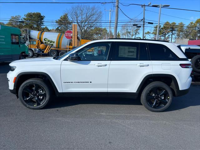 new 2025 Jeep Grand Cherokee car, priced at $46,580