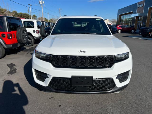 new 2025 Jeep Grand Cherokee car, priced at $46,580