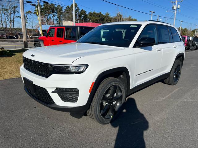 new 2025 Jeep Grand Cherokee car, priced at $46,580