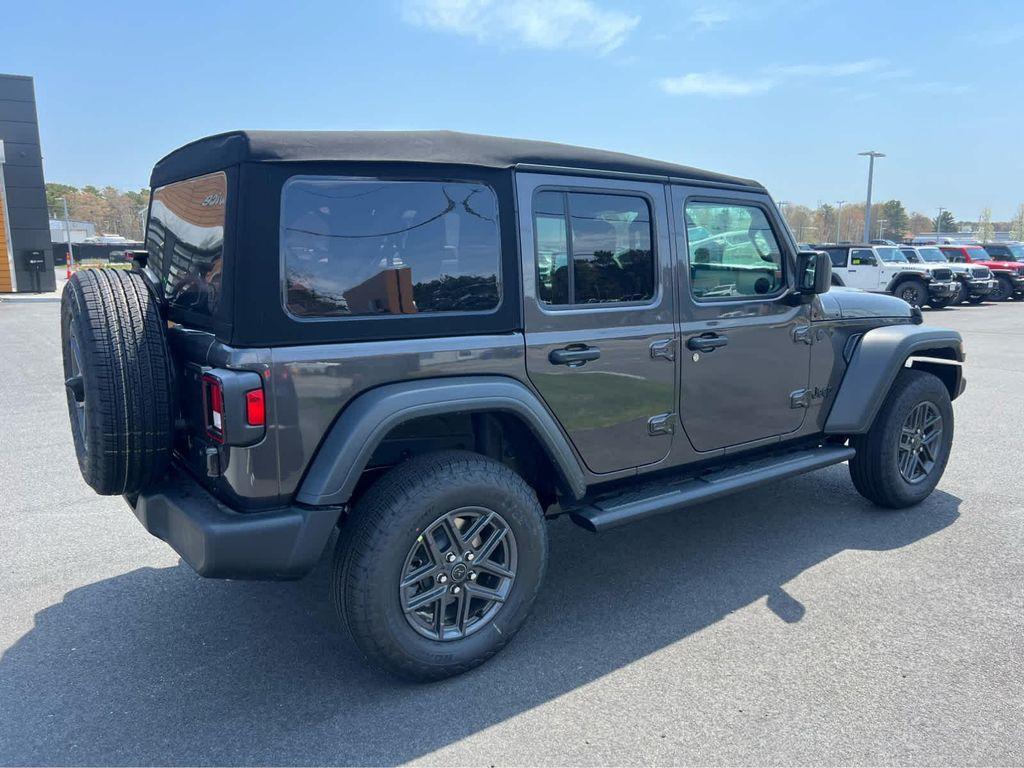 new 2025 Jeep Wrangler car, priced at $45,275