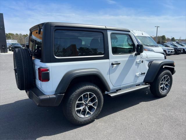new 2025 Jeep Wrangler car, priced at $47,565