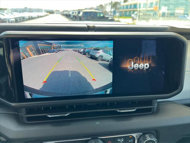new 2025 Jeep Wrangler car, priced at $47,565