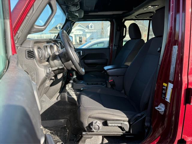 used 2021 Jeep Wrangler Unlimited car, priced at $32,175