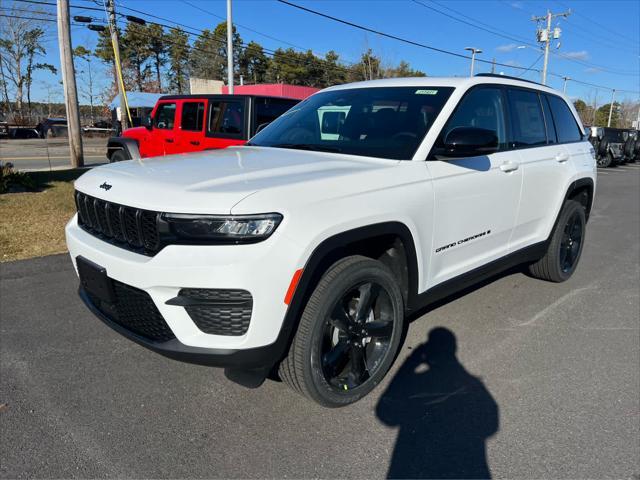 new 2025 Jeep Grand Cherokee car, priced at $46,580