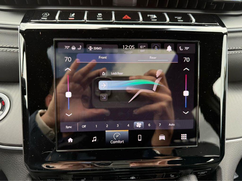 new 2025 Jeep Grand Cherokee L car, priced at $45,500