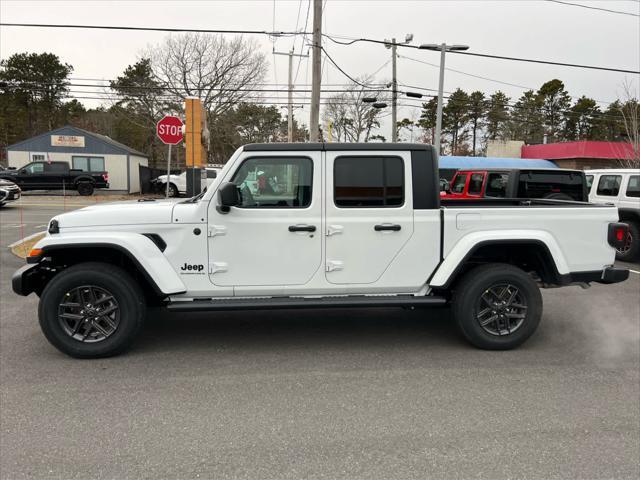 new 2025 Jeep Gladiator car, priced at $47,935