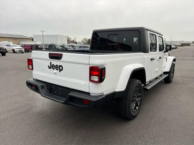 new 2025 Jeep Gladiator car, priced at $47,935