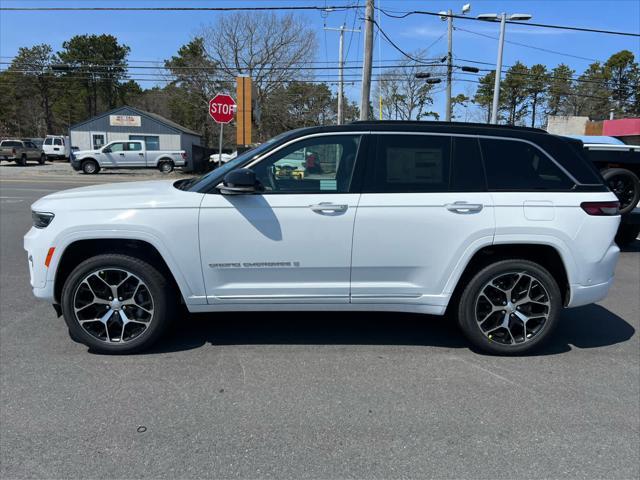 new 2025 Jeep Grand Cherokee car, priced at $65,035
