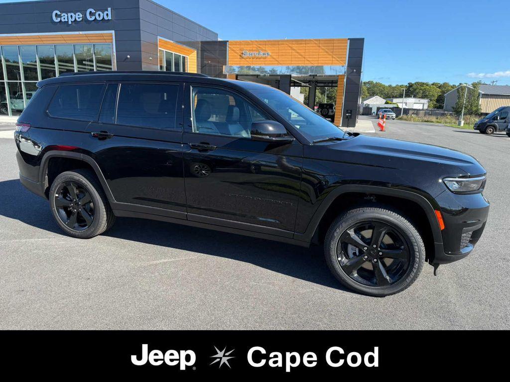new 2025 Jeep Grand Cherokee L car, priced at $45,500