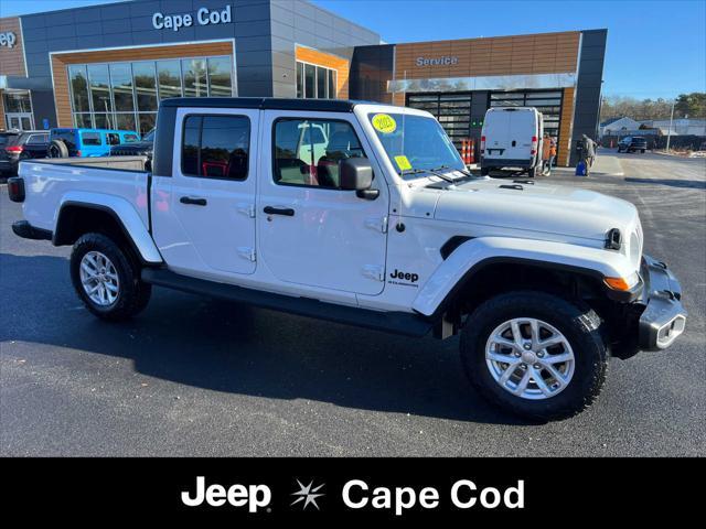 used 2023 Jeep Gladiator car, priced at $31,775