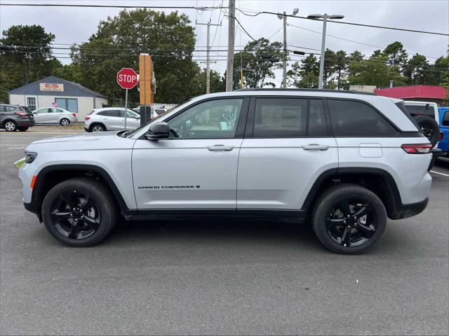 new 2024 Jeep Grand Cherokee car, priced at $46,941