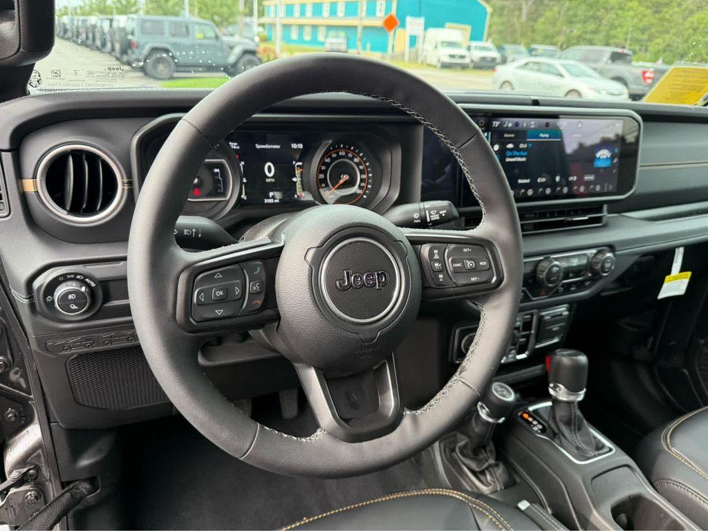 used 2025 Jeep Gladiator car, priced at $46,975