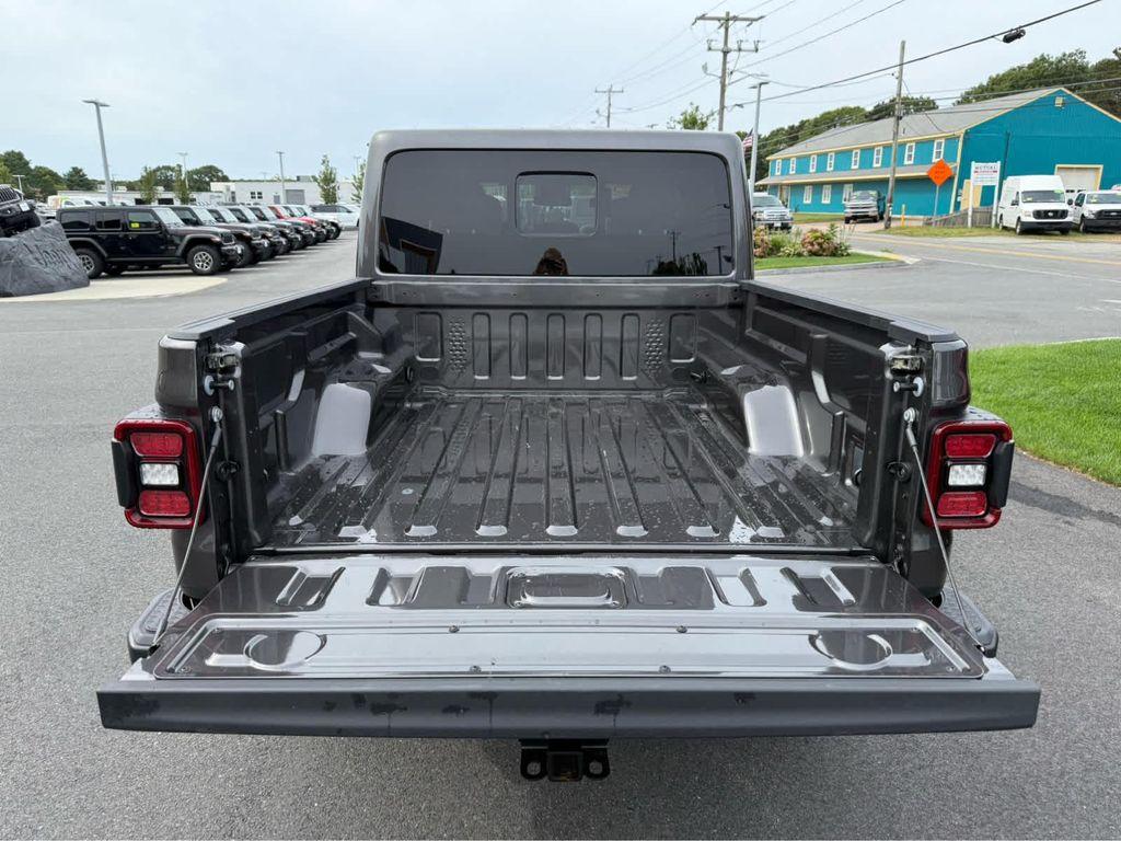 used 2025 Jeep Gladiator car, priced at $46,975