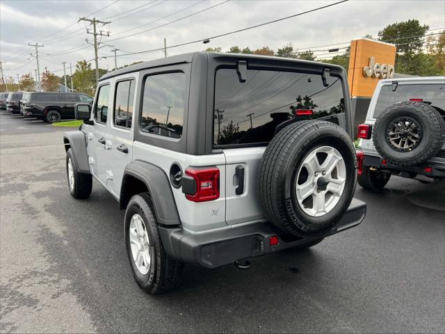 used 2022 Jeep Wrangler Unlimited car, priced at $31,975