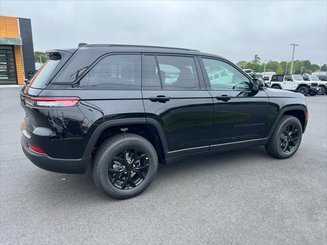 new 2025 Jeep Grand Cherokee car, priced at $46,230
