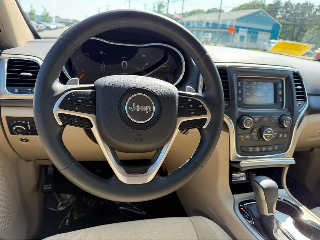 used 2017 Jeep Grand Cherokee car, priced at $16,975
