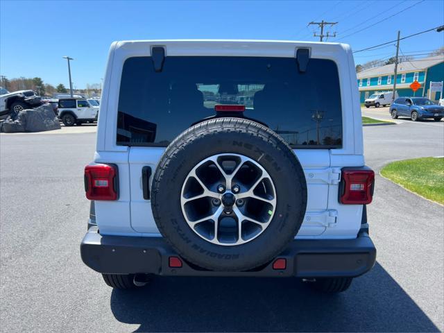 new 2025 Jeep Wrangler car, priced at $51,975