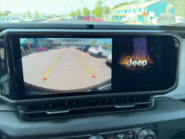 new 2025 Jeep Wrangler car, priced at $38,675