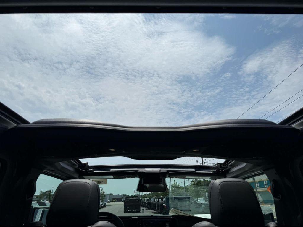 new 2025 Jeep Wrangler car, priced at $58,525