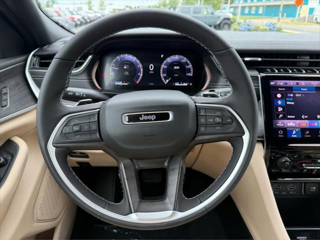 new 2025 Jeep Grand Cherokee car, priced at $46,742