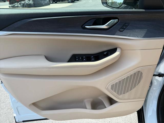 new 2025 Jeep Grand Cherokee L car, priced at $51,525