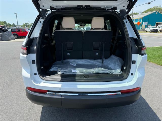 new 2025 Jeep Grand Cherokee L car, priced at $51,525
