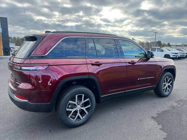 new 2025 Jeep Grand Cherokee car, priced at $48,810