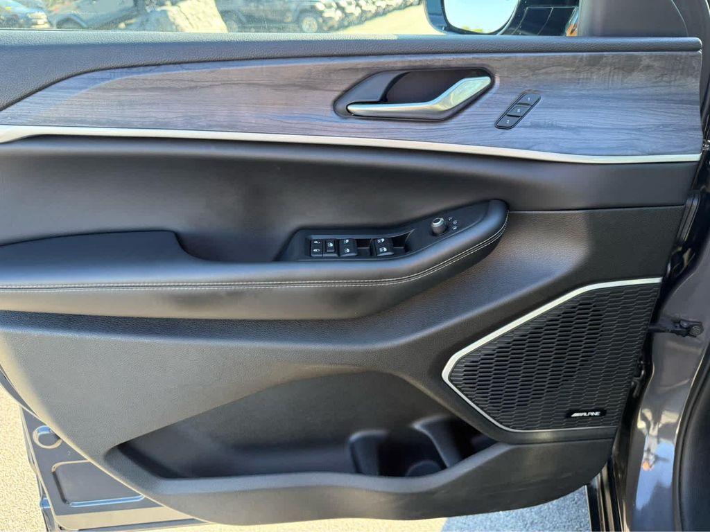 used 2024 Jeep Grand Cherokee 4xe car, priced at $33,975