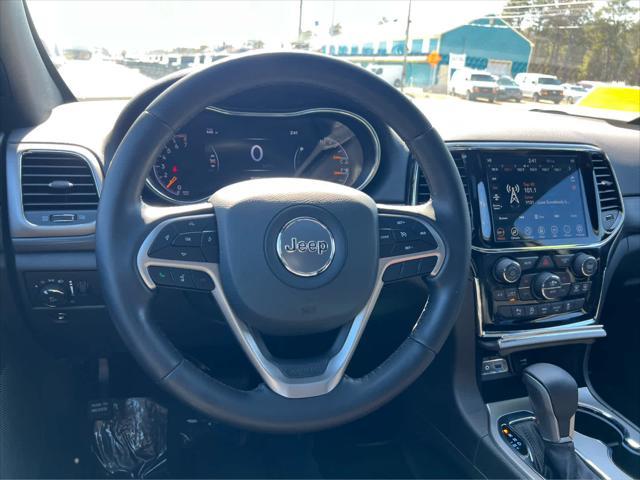 used 2022 Jeep Grand Cherokee car, priced at $28,475