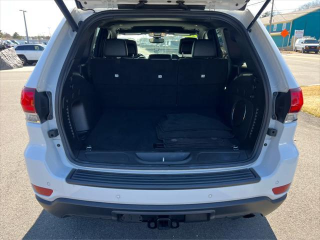 used 2022 Jeep Grand Cherokee car, priced at $28,475