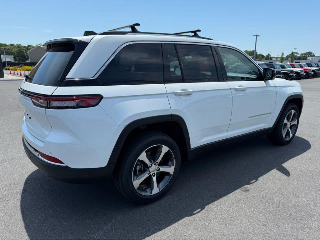used 2022 Jeep Grand Cherokee 4xe car, priced at $28,775