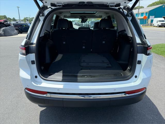 used 2022 Jeep Grand Cherokee 4xe car, priced at $32,975