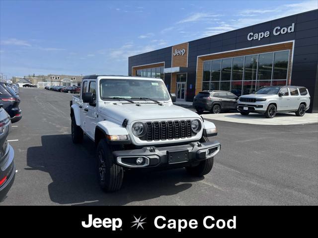 new 2024 Jeep Gladiator car, priced at $47,814