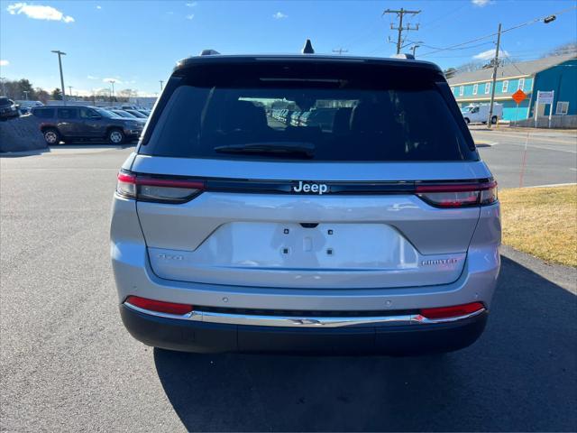 new 2025 Jeep Grand Cherokee car, priced at $48,810