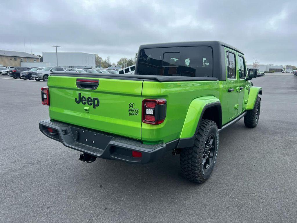 new 2025 Jeep Gladiator car, priced at $49,975