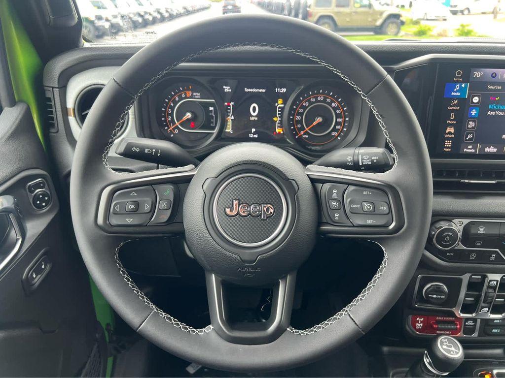 new 2025 Jeep Gladiator car, priced at $49,975